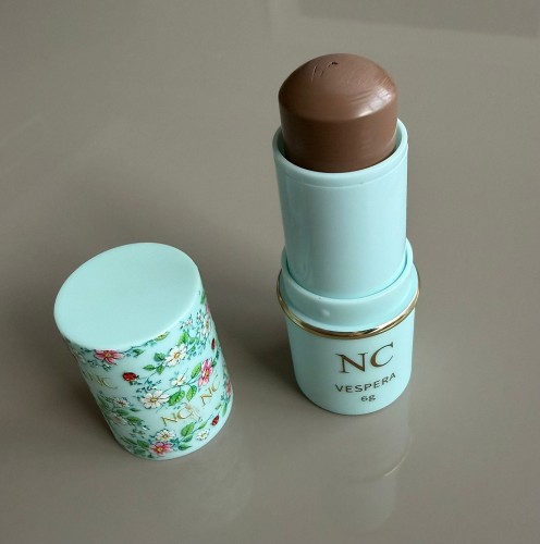 bronzer w stiku Vespera 2.jpeg