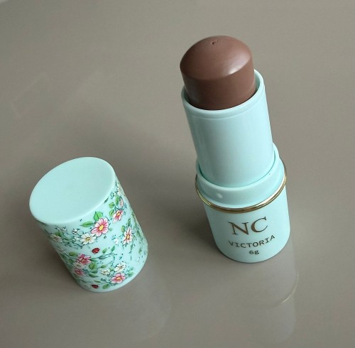 Bronzer w stiku Victoria 2.jpeg